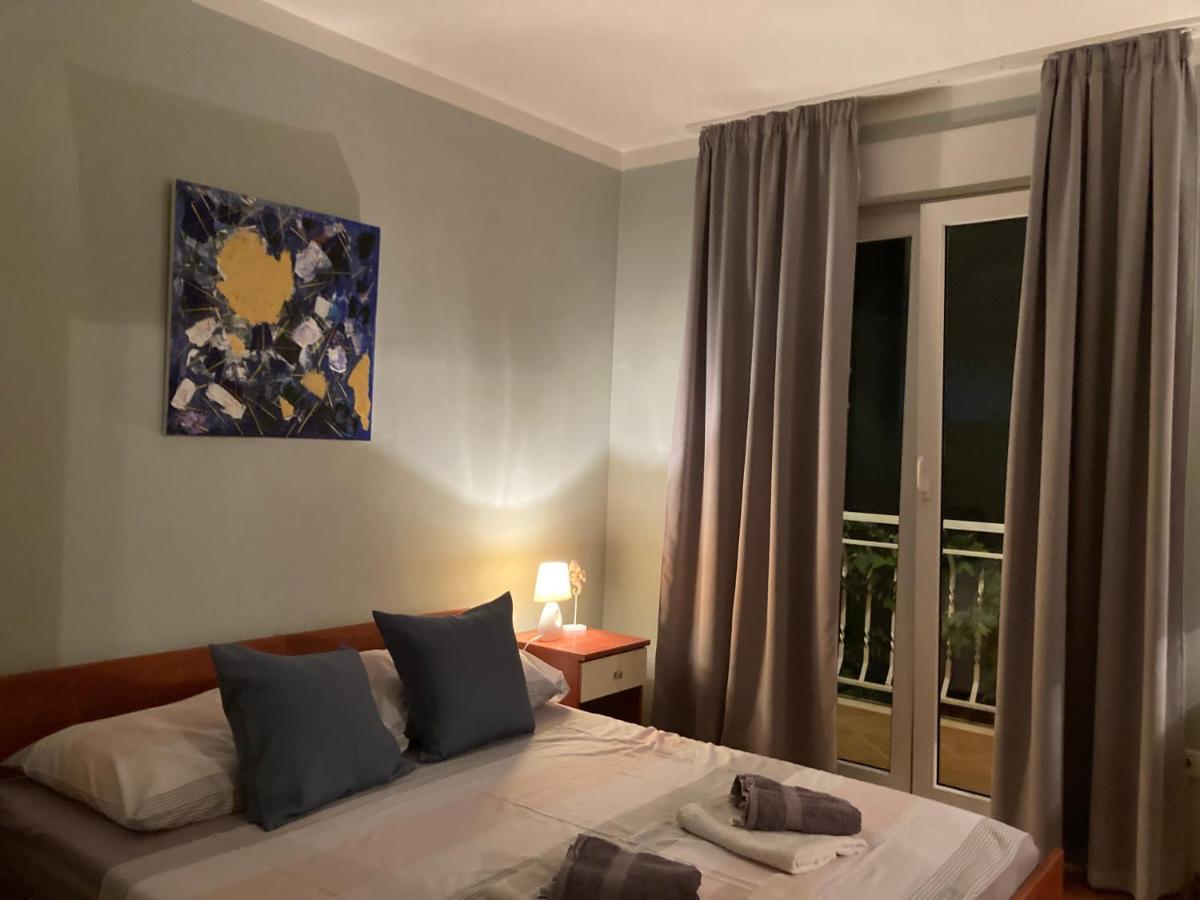Guest House Adria 두기라트 외부 사진