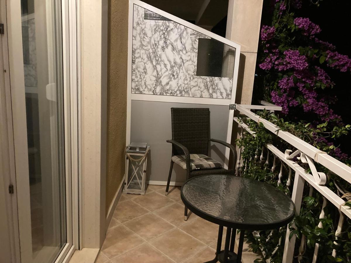 Guest House Adria 두기라트 외부 사진