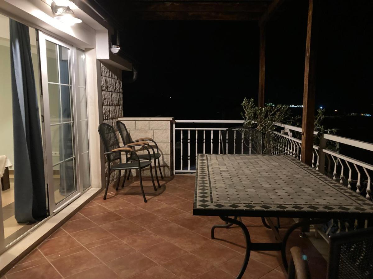 Guest House Adria 두기라트 외부 사진