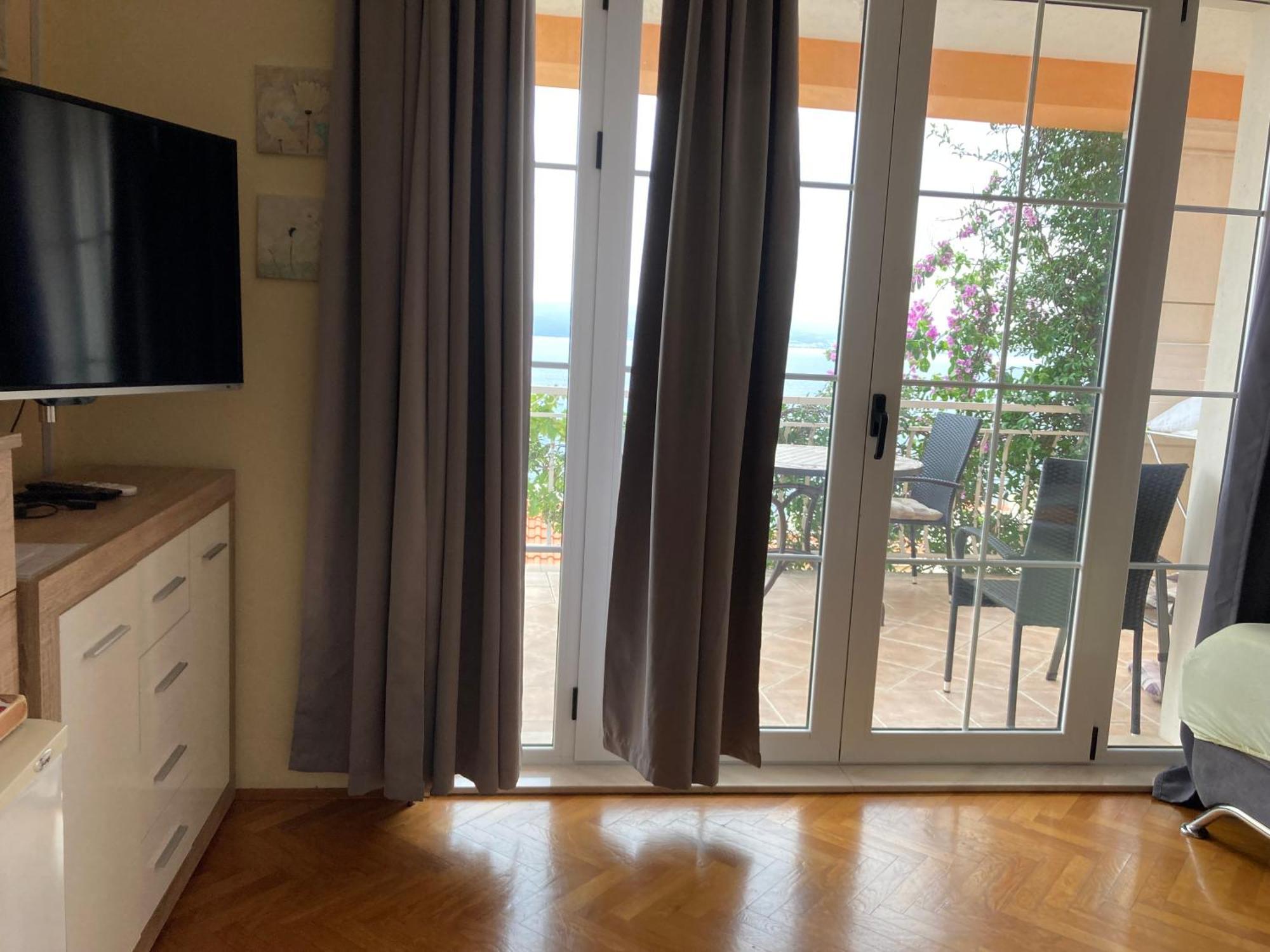 Guest House Adria 두기라트 외부 사진