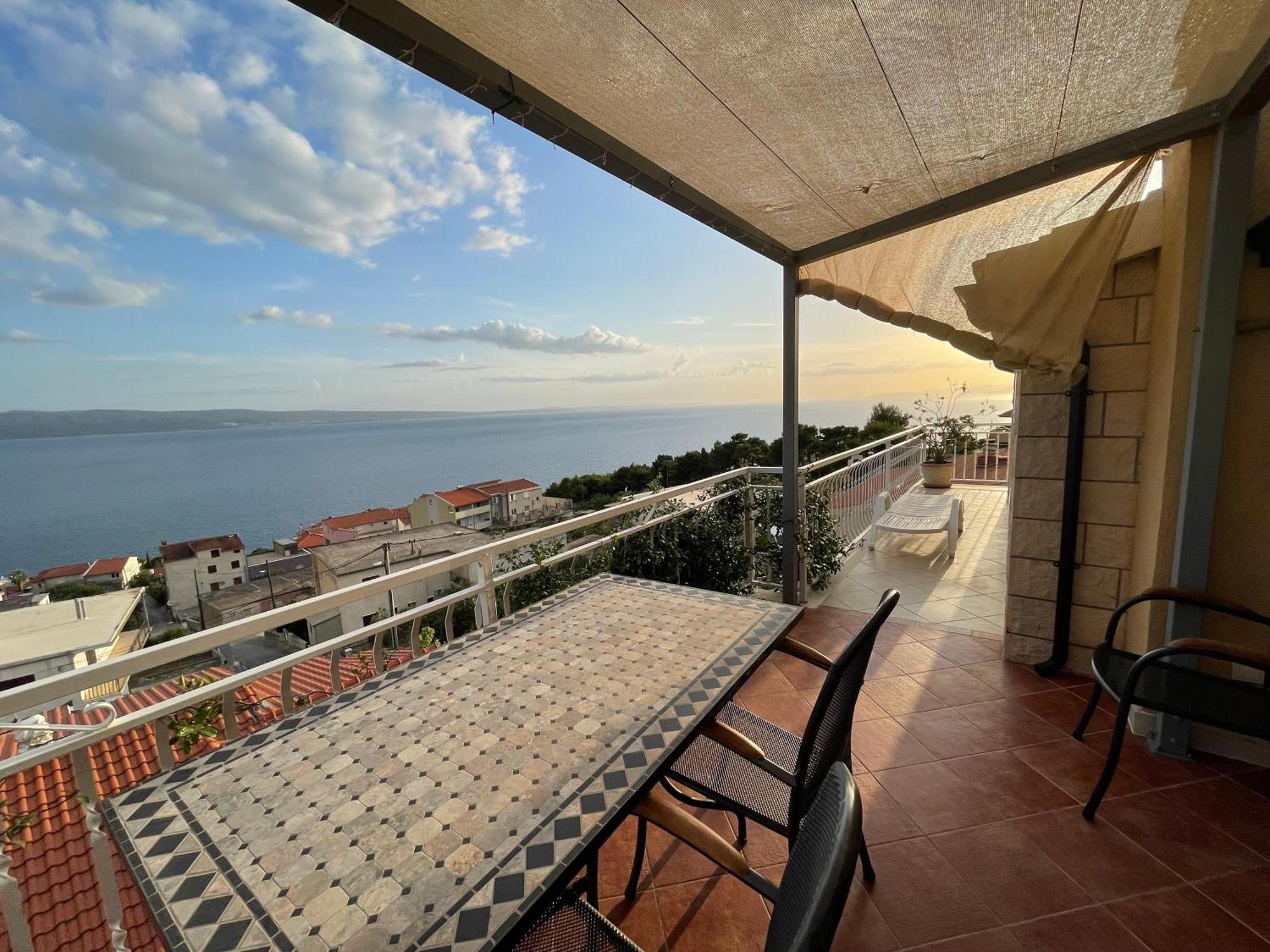 Guest House Adria 두기라트 외부 사진