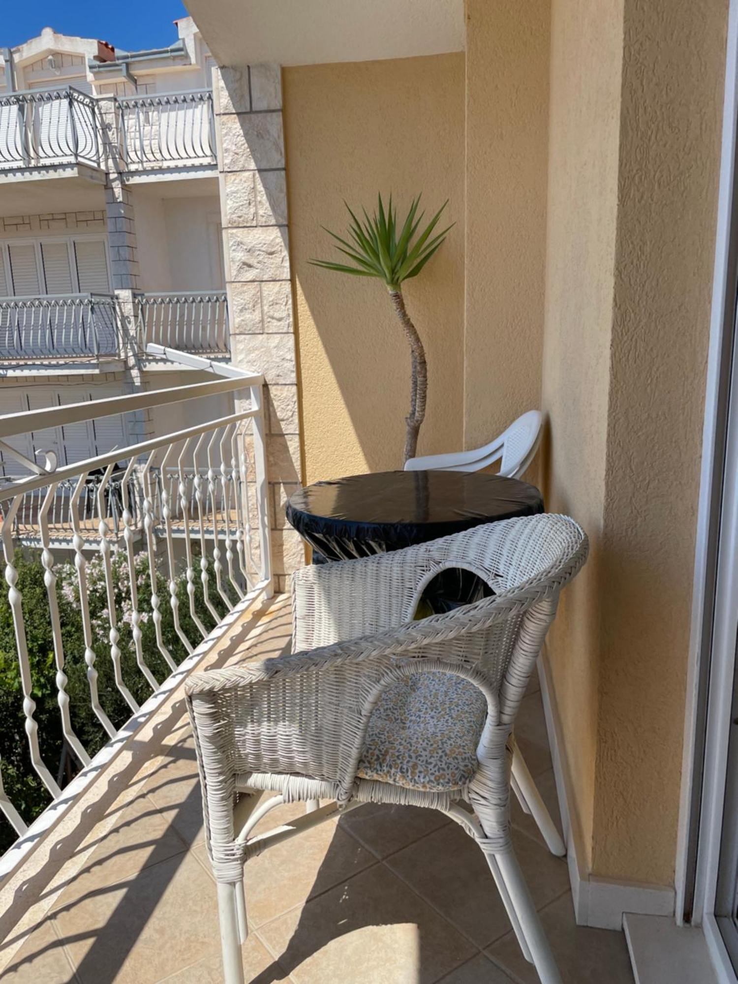 Guest House Adria 두기라트 외부 사진